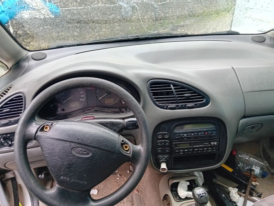 Ford galaxy  90kv