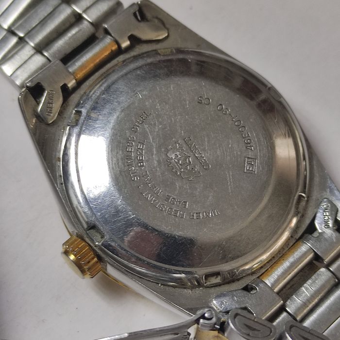 Orient day-date .