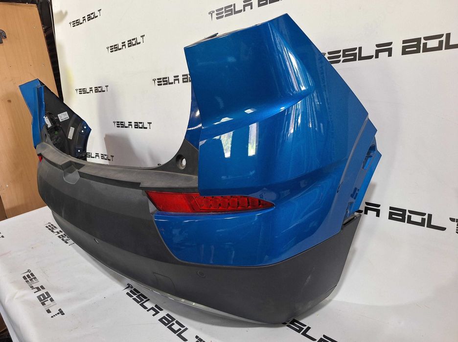 Бампер задній Chevrolet Bolt EUV 2022-