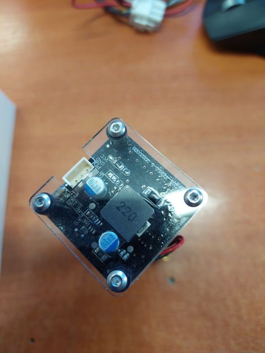 Tytuł: Laser grawerujący  Tree lt-40w-aa