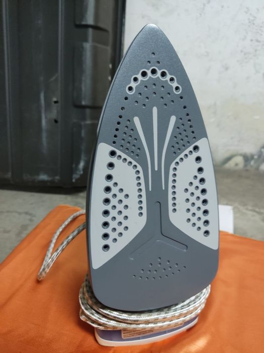 Ferros de engomar a vapor, nunca usados