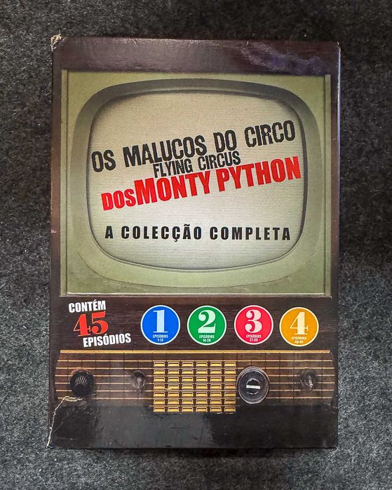 Monty Python - A coleção completa - 7 DVDs