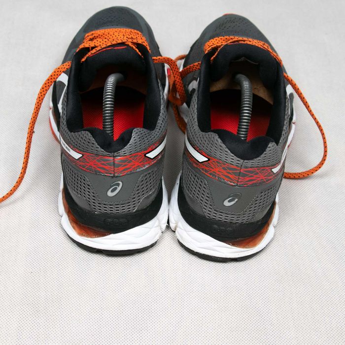 Asics Gel Superion buty do biegania 43,5eu