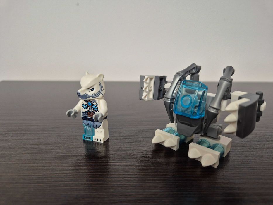 LEGO CHIMA  Robot Ice Bear #30256