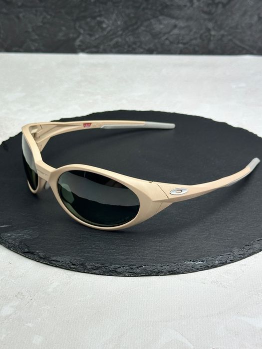 Сонцезахисні окуляри Oakley Eye Jacket Redux бежеві темна лінза поляризовані чоловічі