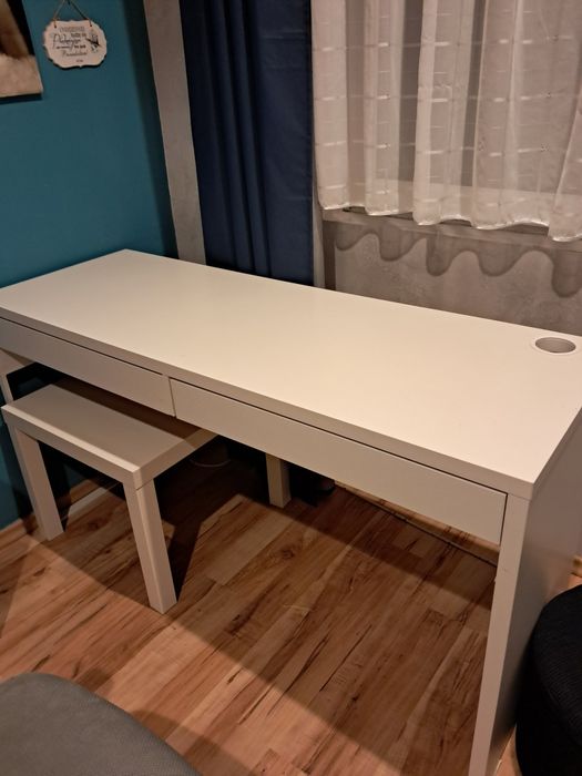 Biurko MICKE IKEA  142x75x50 krzeslo biurkowe gratis