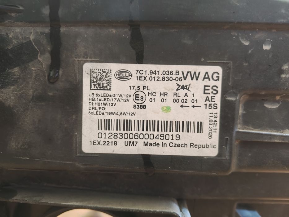 VW Crafter MAN TGE lampa prawa full led 7C1941036B