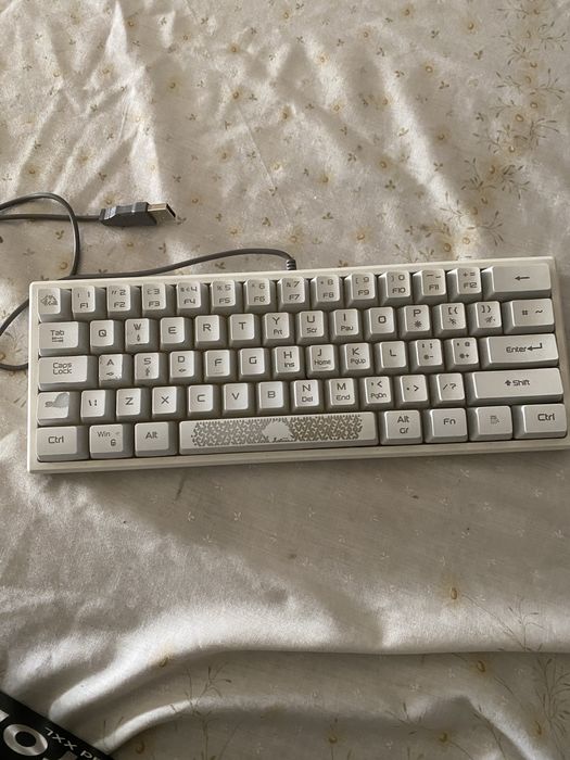 Teclado gaming sem caixa
