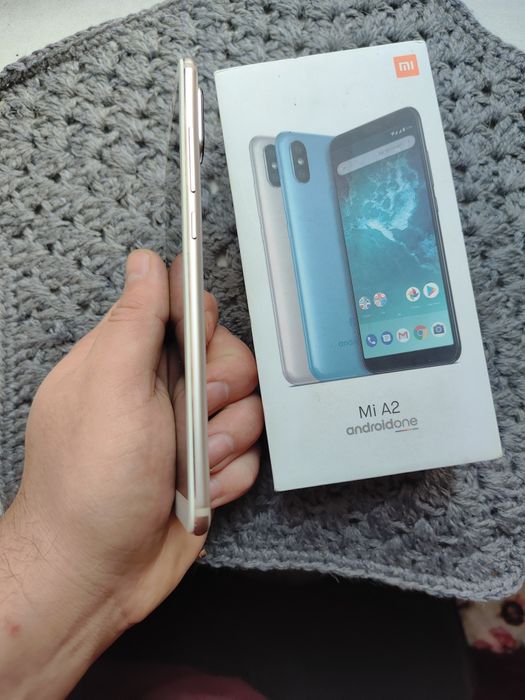 Xiaomi Mi A2 4/64