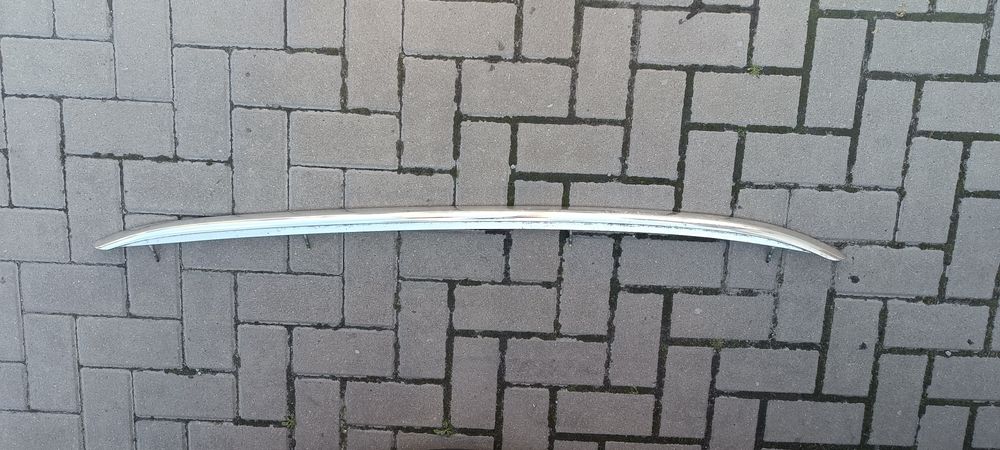 Reling dachowy prawy Audi Q3
