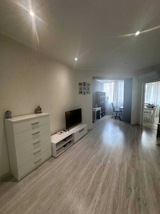 Продам 1 кімнатну квартиру в центрі Одеси 42,3м2