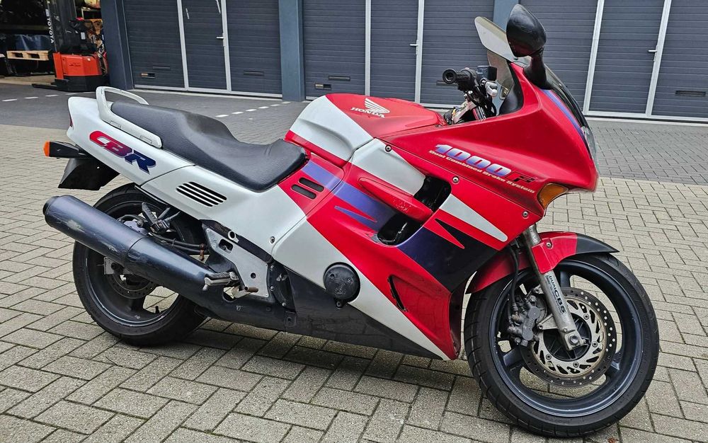 Honda CBR 1000F 1995r