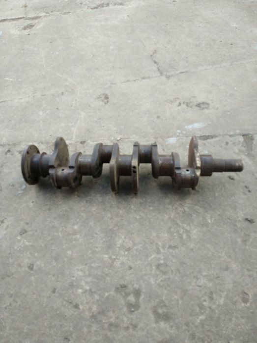 Колінвал газ 24/0:25 бу