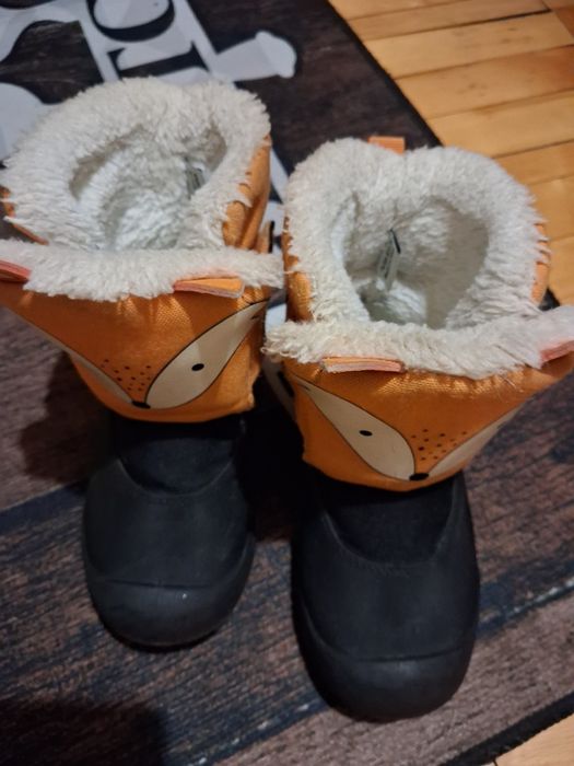 Продам детские сапожки в хорошем состоянии