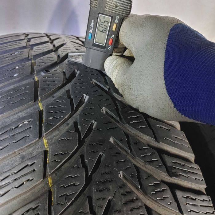 Без передоплати! Шини зимові Б/В 215 65 17 Nokian арт. 5370
