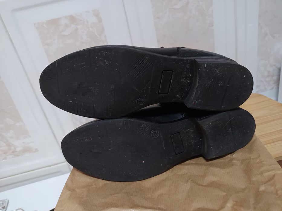 Botins Seaside 36