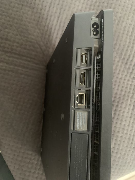 Магазин! Playstation 4 1 tb +50 ігр ідеальний стан чудово на подарунок