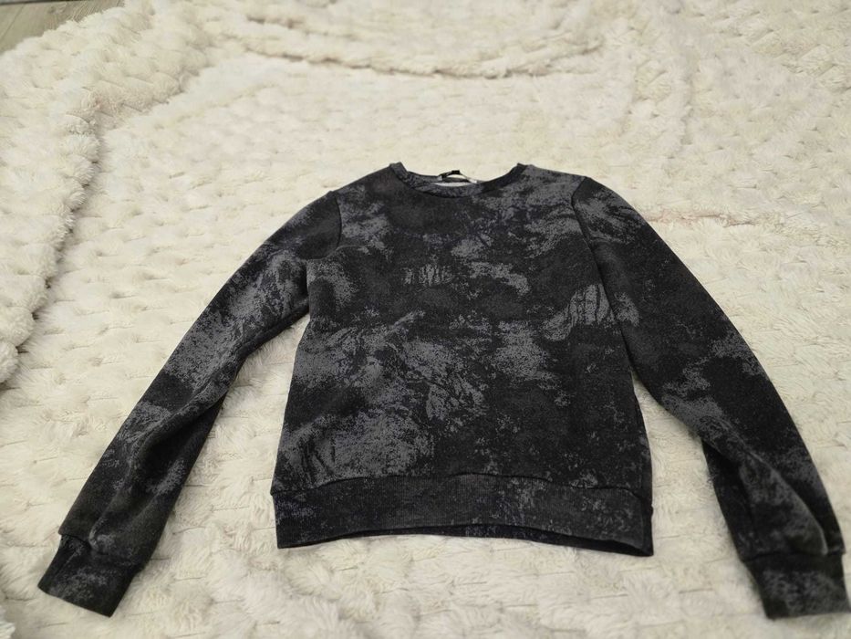 Stylowe bluzy dla chłopca 128