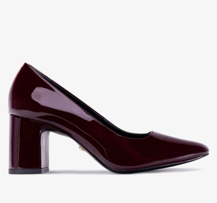 Buty Gino Rossi lakierowane 39