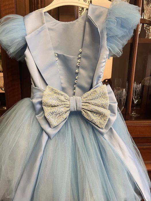 Сукня для дівчинки