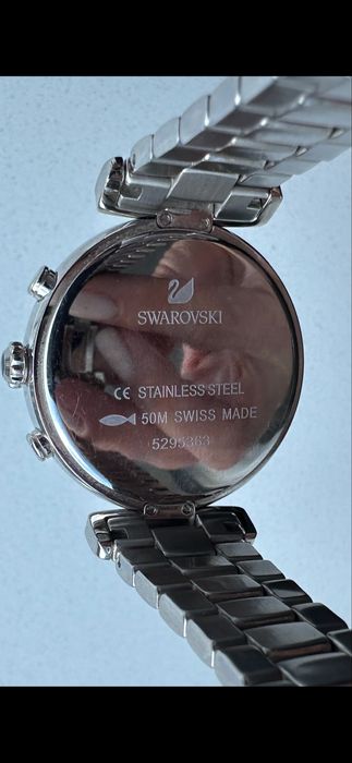 Годинник Swarovski