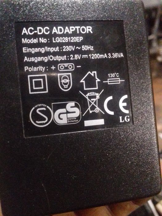 Блок питания адаптер зарядное 2.8V 1200mA BINATONE LG028120EP