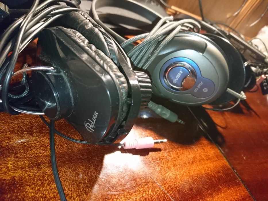 Гарнитура. Наушники. 3G модем МТС. Клавіатура від ноута. Миша Bluetooth. та інше
