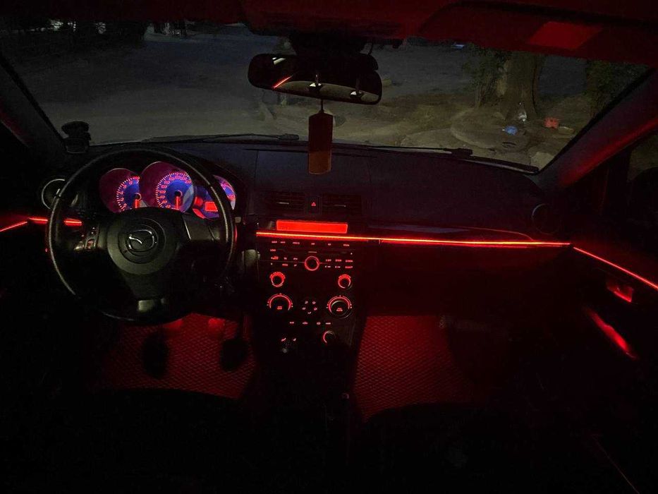 Продам Mazda 3 2006 2.0 бензин