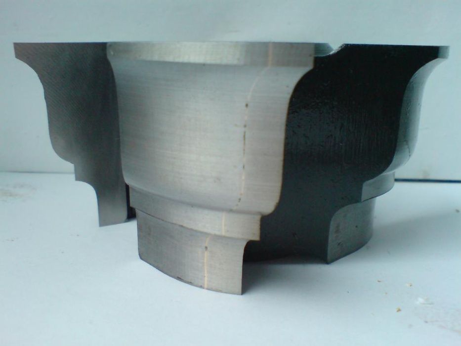 Frezy do drewna do listew przypodłogowych