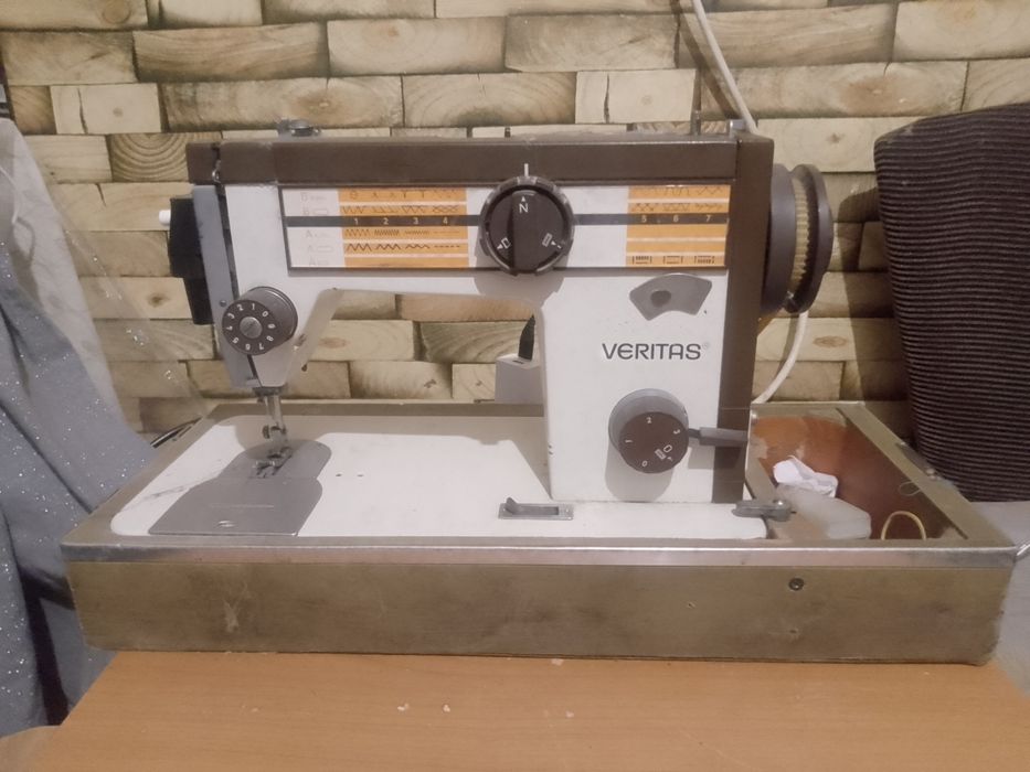 Швейная машина Веритас