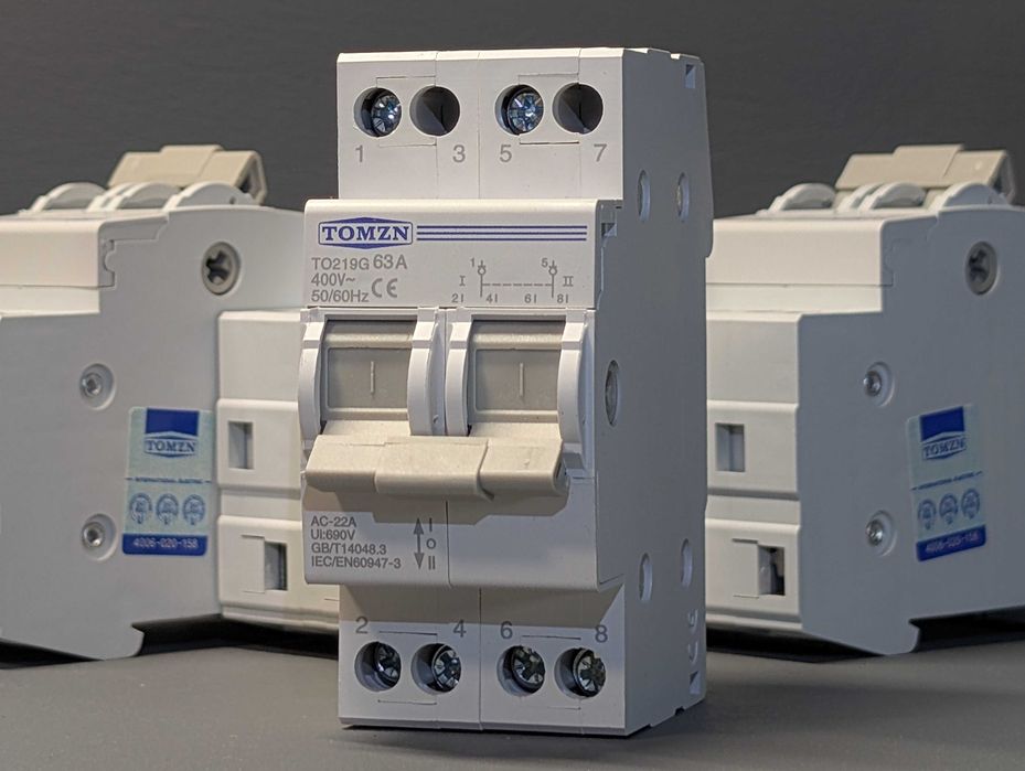 TOMZN  63A I-0-II трипозиційний перемикач перекидной TO419G TO219G