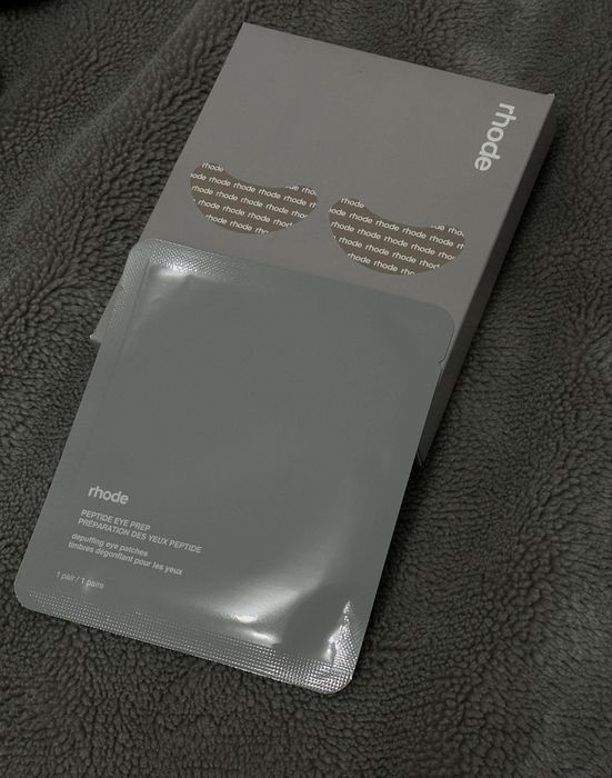 Rhode peptide eye prep one pair rhode logo/ płatki pod oczy jedna para