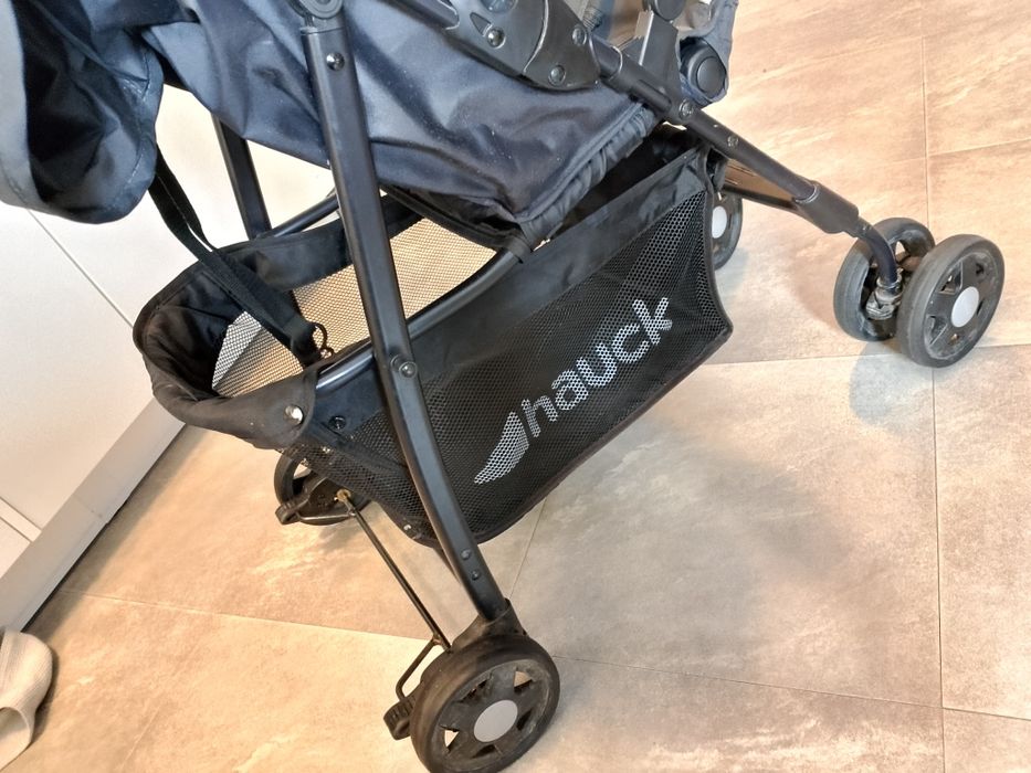 Wózek spacerowy typu parasolka Hauck bardzo lekki idealny do samolotu