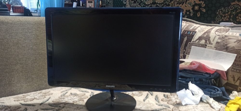 Монітор 22" Philips 227E3QPH | IPS матриця | Full HD | HDMI