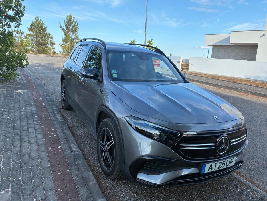 Mercedes EQB 250