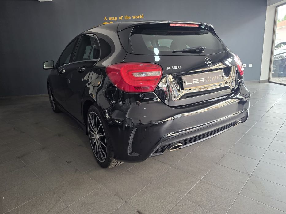 Mercedes-Benz A 180 CDI 7G-DCT AMG Line foto 3