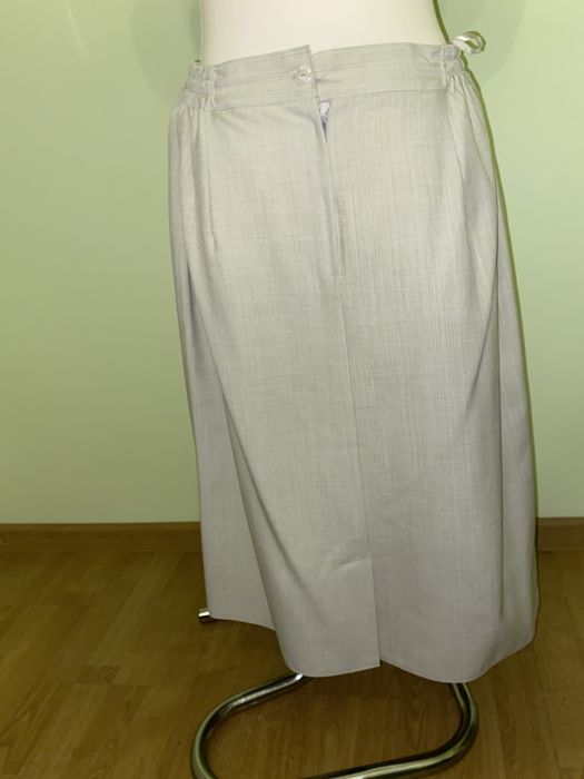 Kostium letni szary XL