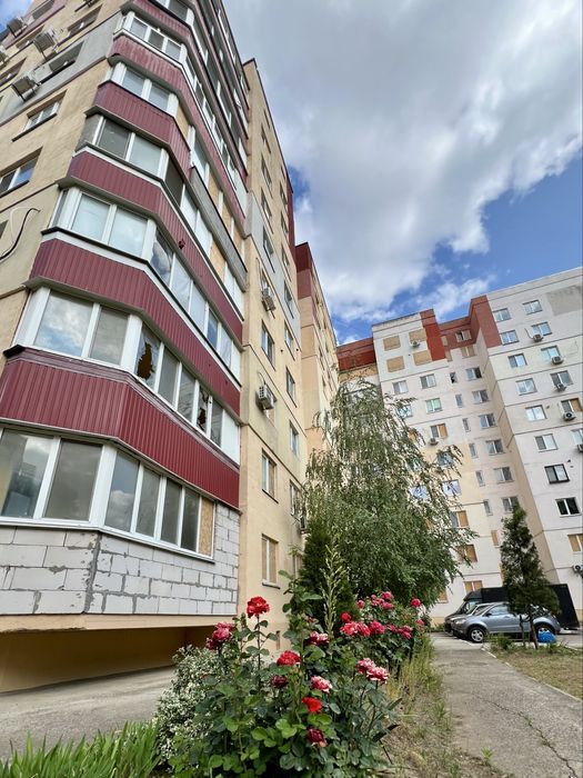 2-кімнатна у новобудові 70 м2 з елітним ремонтом та меблями. (4й Тавр)