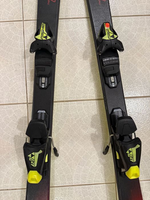 Лижі Fischer the curv RC4 підліткові 105-70-85  R13  А209 G3