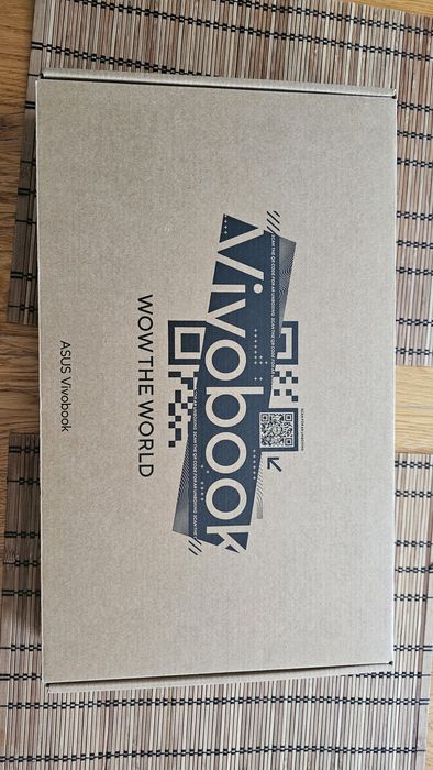 Asus Vivobook 15, D1502YA-BQ316W, 16gb ram 512gb Ryzen7 dysk ssd nowy!