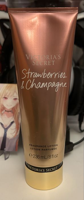 Victoria Secret Strawberry and Champagne Fragrance Lotion