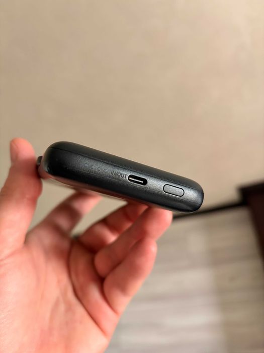 Павербанк Belkin 10000mAh 23W USB-C + Lightning