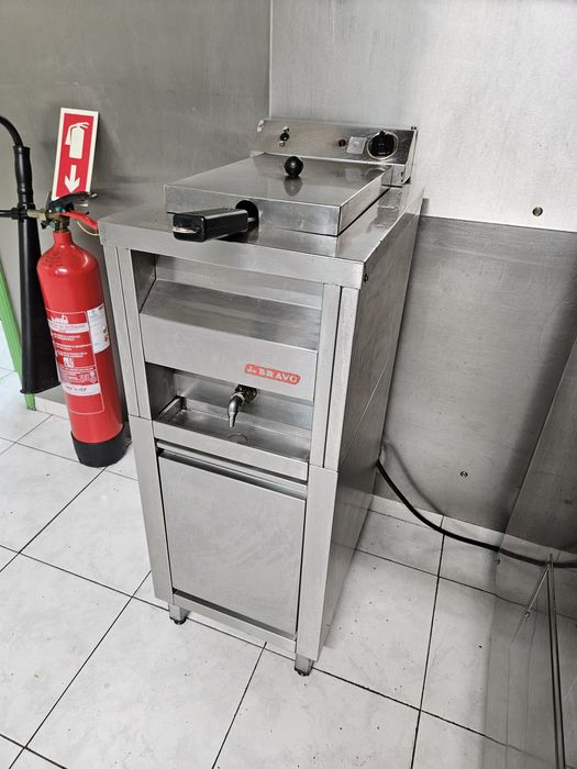 Fritadeira eléctrica 12L