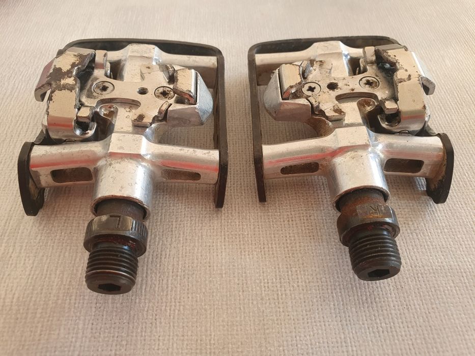 Pedais de encaixe SHIMANO PD-M323
