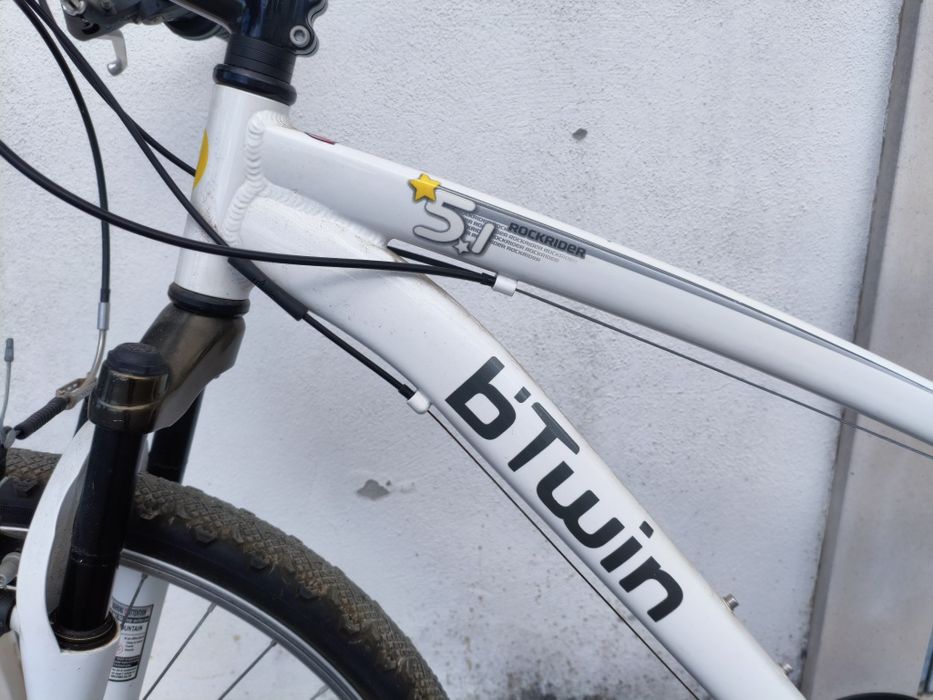 Bicicleta B'Twin Rockrider 5.1  como nova