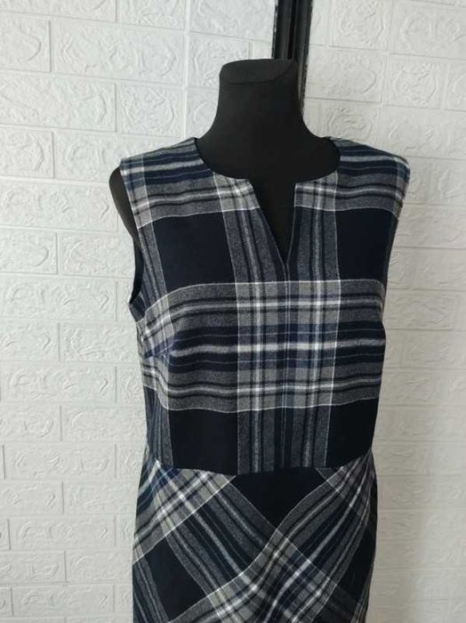 Sukienka rozmiar m stan idealny elegancka Laura Ashley cena 20 zł