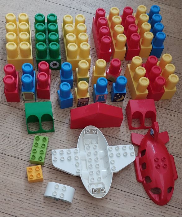 Конструктор для малышей, большие детали