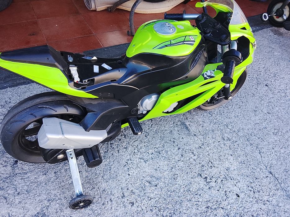 Moto elétrica criança Kawasaki
