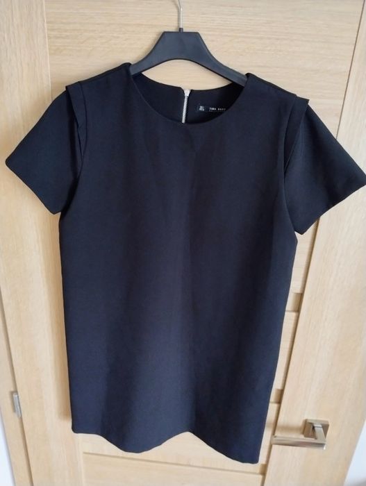 Mała czarna firmy Zara