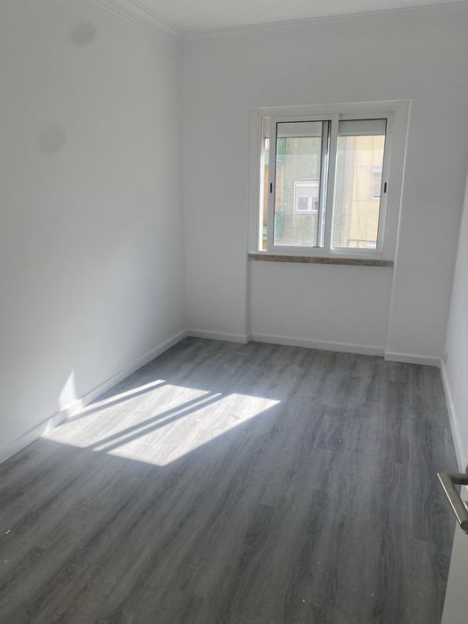 T2 Remodelado Recentemente para Arrendamento em Moscavide – 1.050€/mês